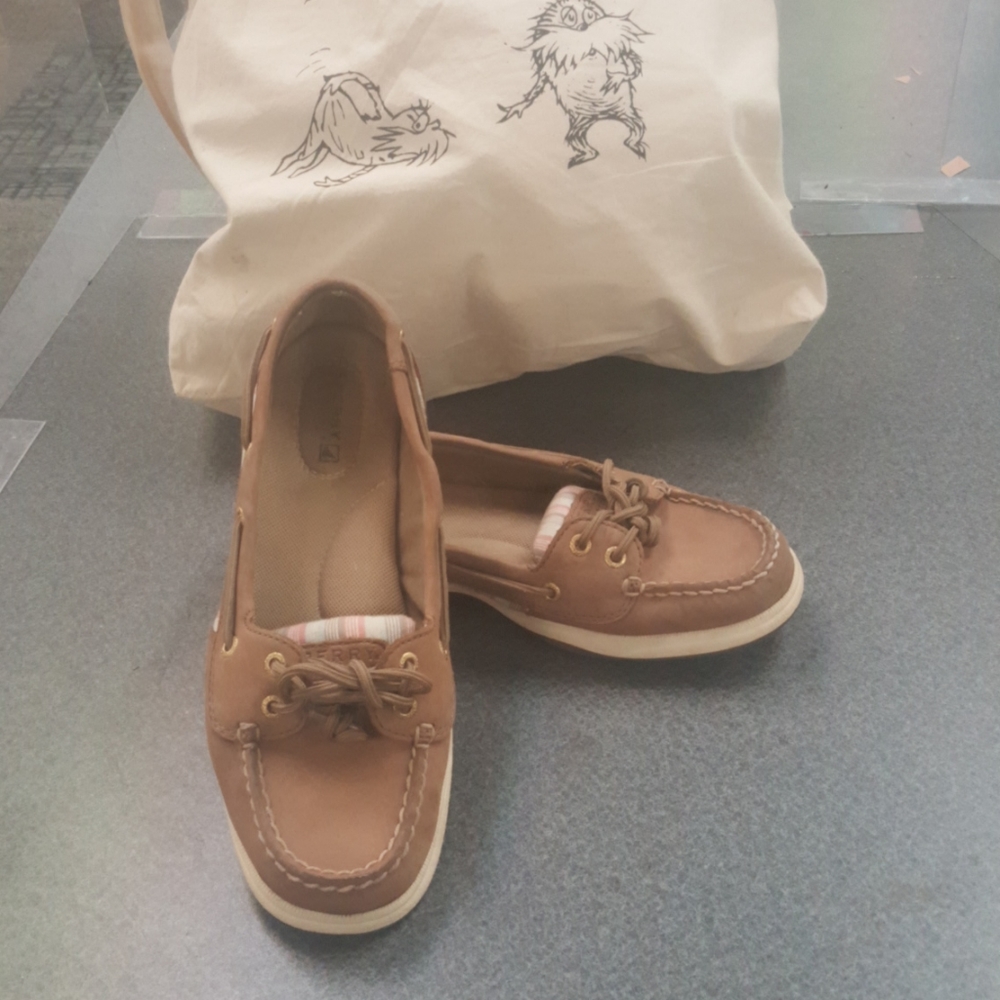 Sperry top sider boat shoe size 7